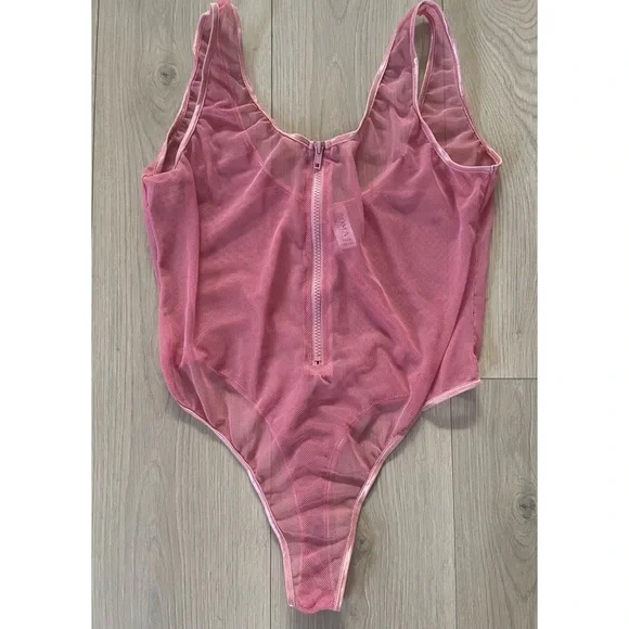 π 3/$20 Roma Sheer Bodysuit - Picture 1 of 2